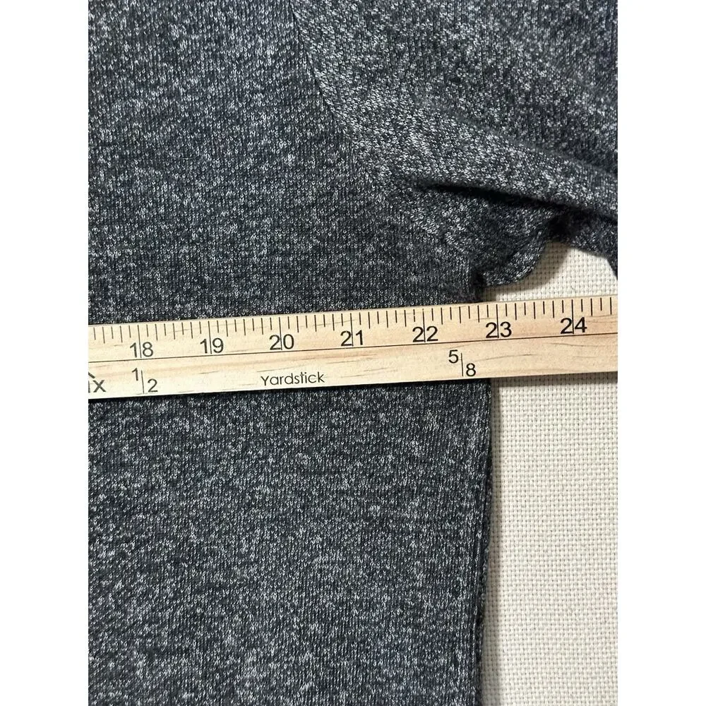 Tommy Bahama Men's Light Weight Sweater Gray Long Sleeve  Size‎ XL